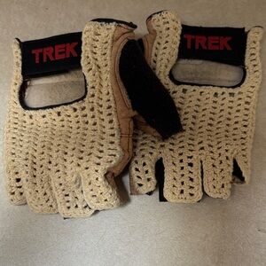 Vintage Trek Crochet xs small Cycling Gloves